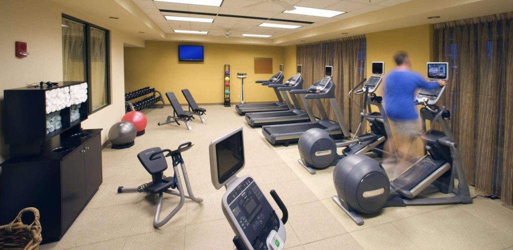 Embassy Suites by Hilton East Peoria Riverfront Hotel & Conf photo 25