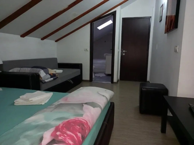 Standard Triple Attic room