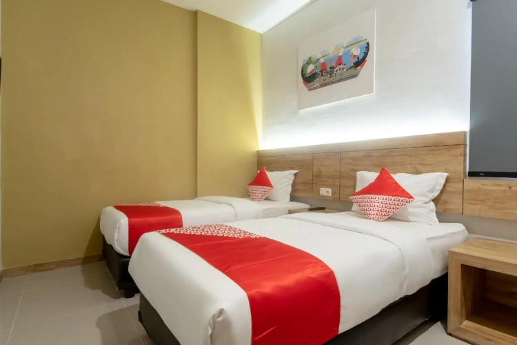 Standard Twin room