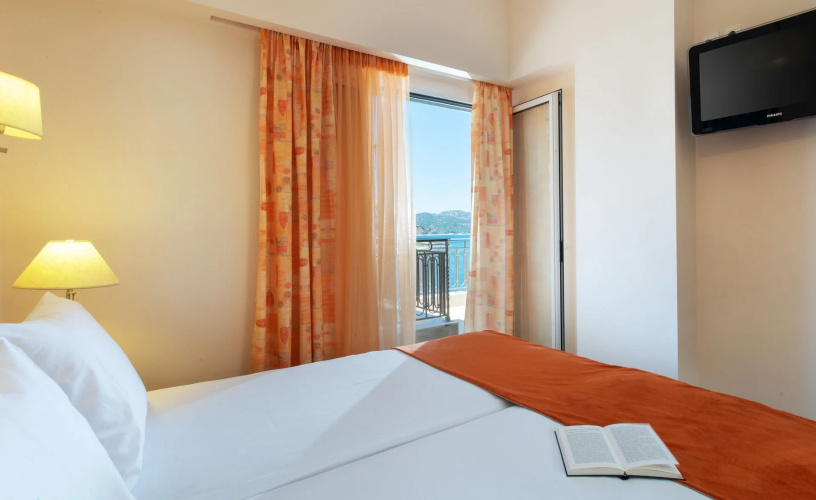 Pantheon City Hotel