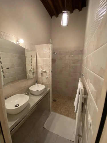 2 Bedrooms Luxury Suite