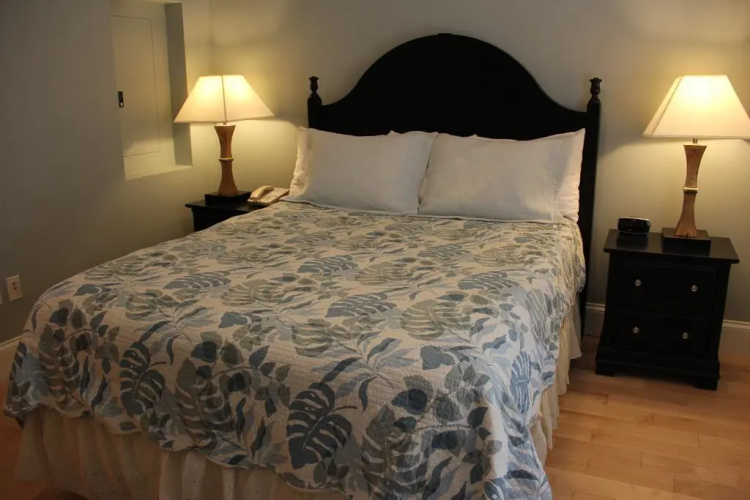 Atlantic House Inn