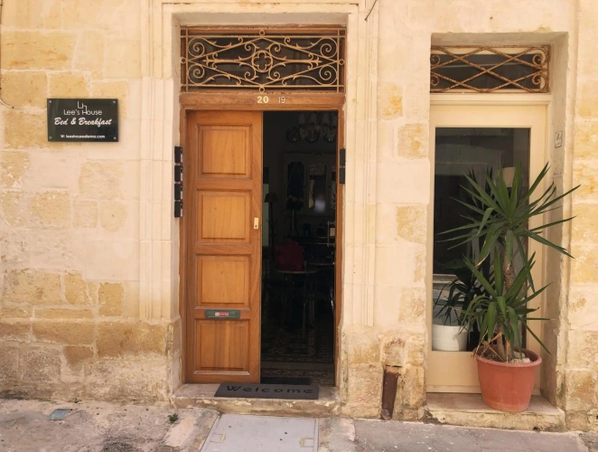 Lee's House Bed & Breakfast Sliema