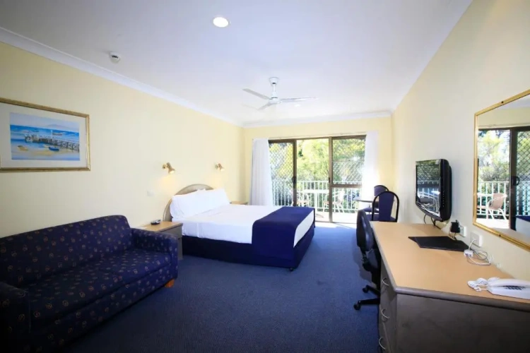 Deluxe Single room