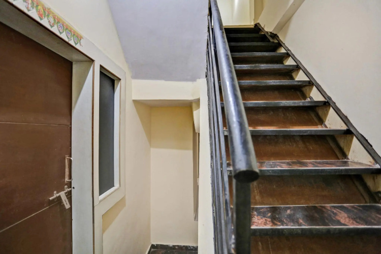 OYO Flagship 83518 Angel Corporate Suites