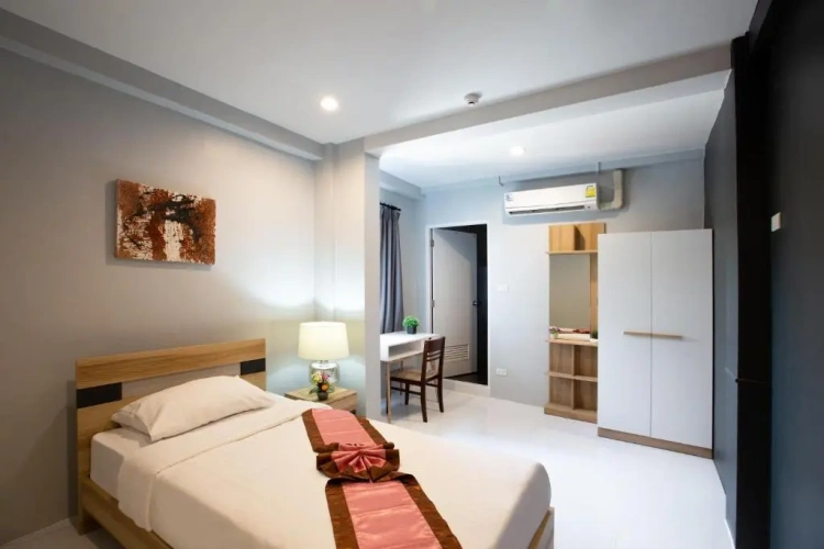 Standard Single room