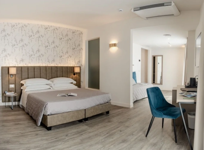 Comfort room