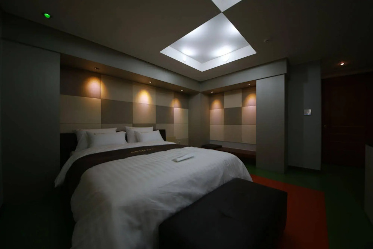 K Hotel