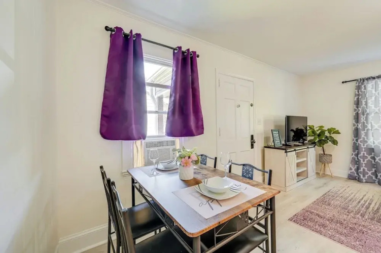 Winston-salem Vacation Rental ~ 3 Mi to Downtown!