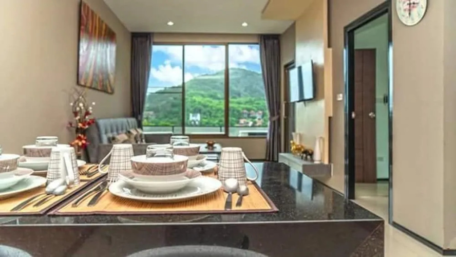 Naiharn Condominium Phuket