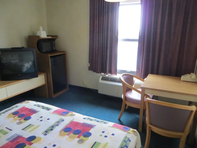 Homestyle Inn & Suites