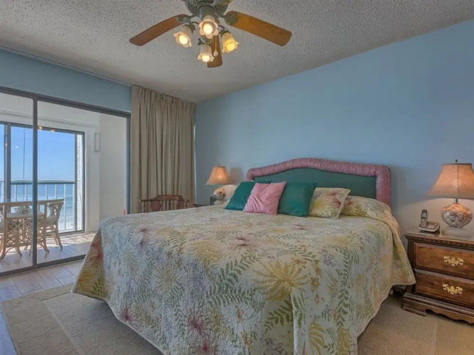 Edgewater 41 by Meyer Vacation Rentals