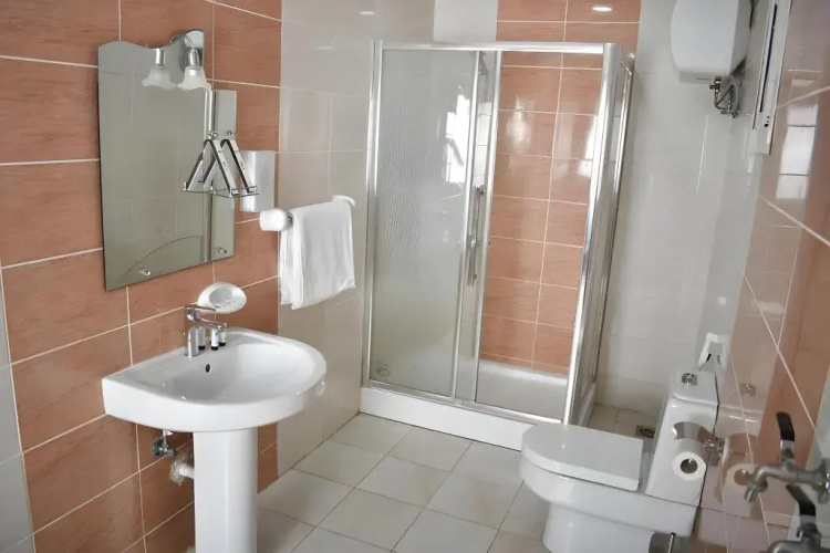 Diva Hotel Suites