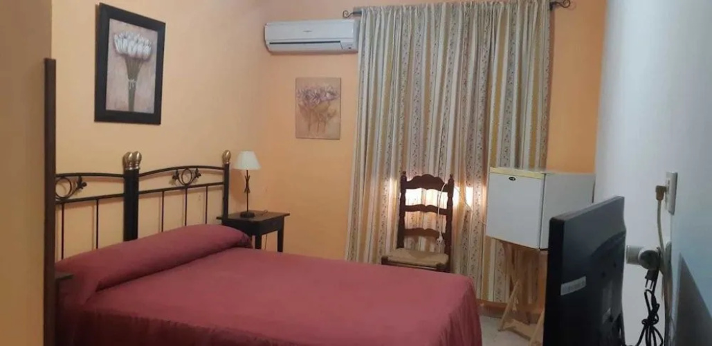 Hostal Rural Las Lomas