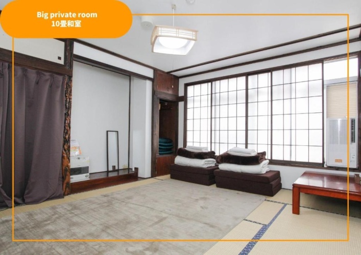 Standard Triple room