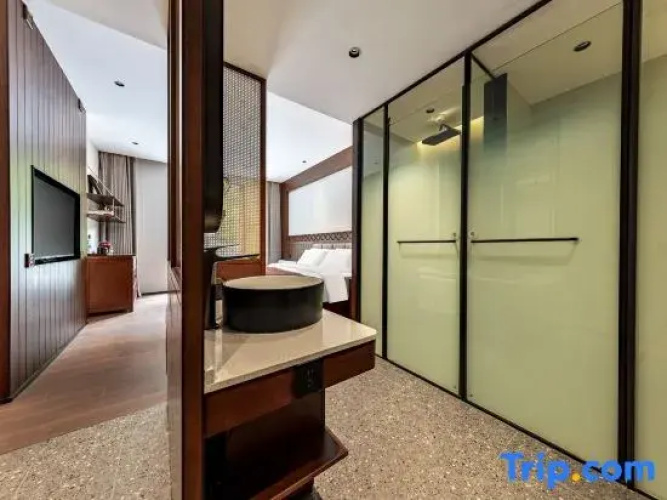 Minshan Yundi Hotel