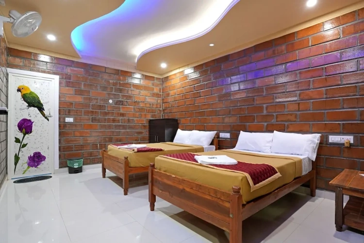Superior Quadruple room