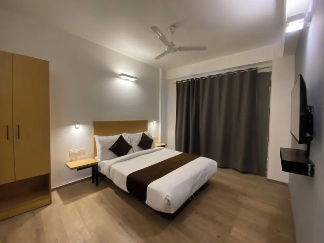 Superior Double room with city view