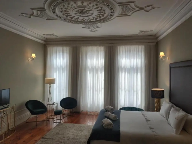 Deluxe Apartment