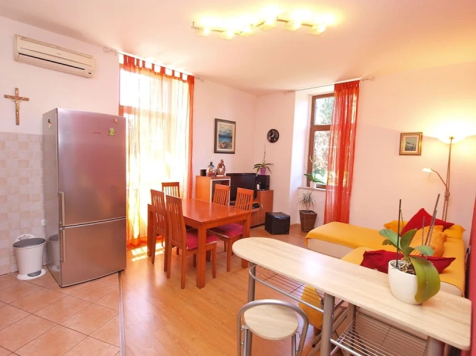 2 Bedrooms Standard Apartment