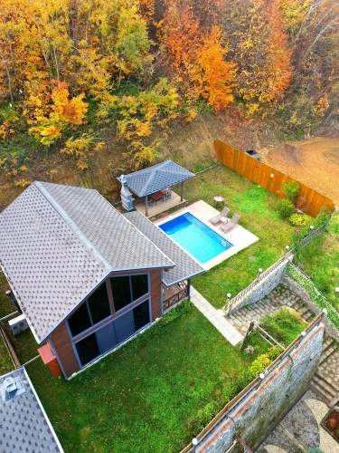 2 Bedrooms Deluxe Bungalow with balcony and with lake view