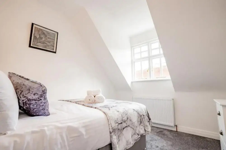 Host Stay New Street Dwelling