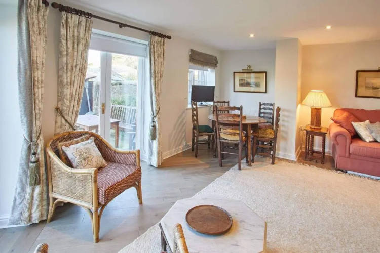 Host Stay Tithe Cottage