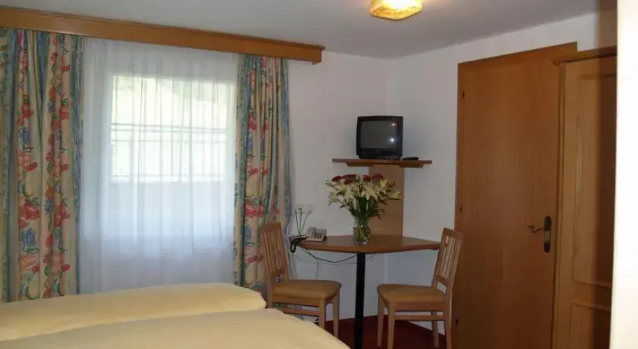 Alpenhotel Erika