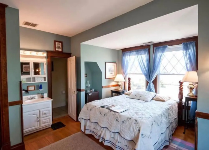Friendly City Inn Bed & Breakfast