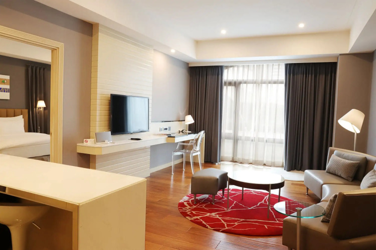 Grand Victoria HotelOver view