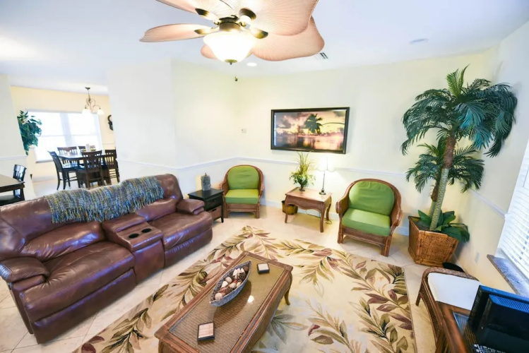 Beachbreeze Apartment 6