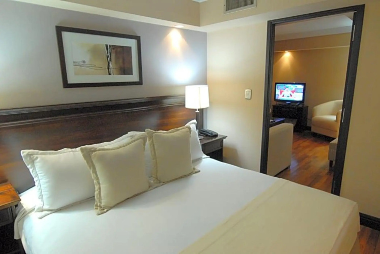 Premium Tower Suites