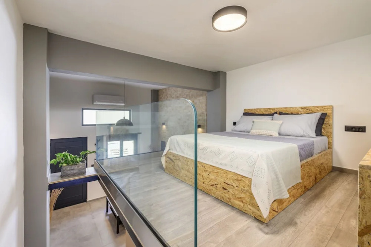 Loft 1