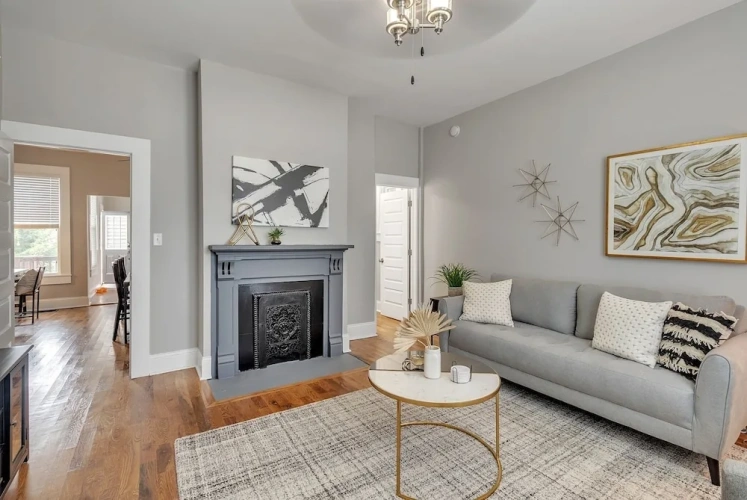 2 Bedrooms Cottage