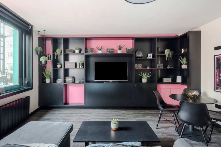 Apartment with city view