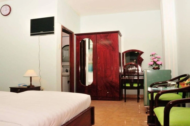 Guest rooms
