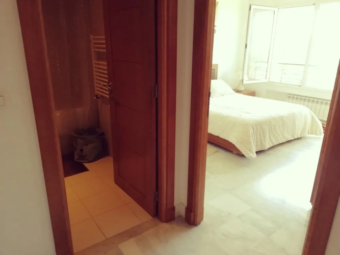 Large View & Jacuzzi