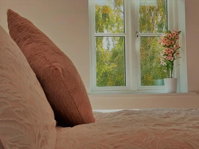 3 Bedrooms Cottage