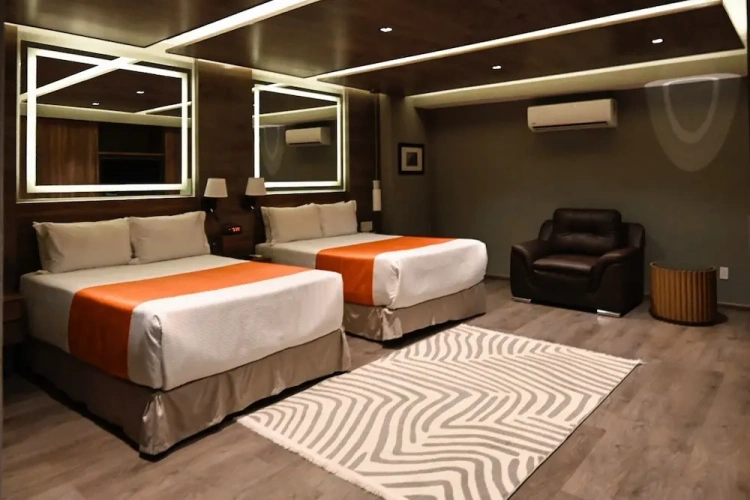 Quadruple Junior Suite