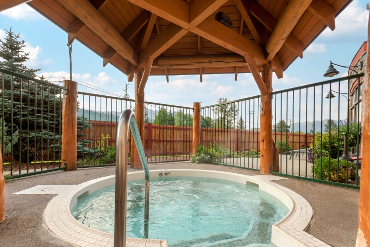 Best Western Plus Fernie Mountain Lodge photo 13