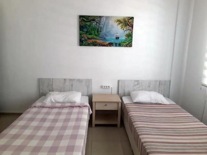 Economy room