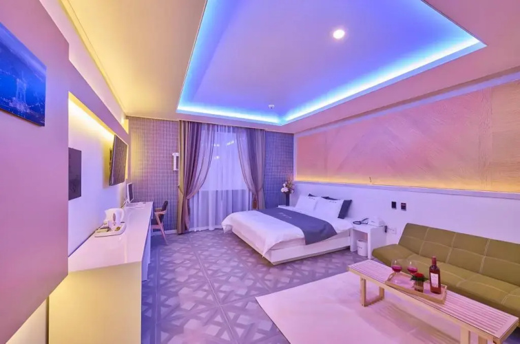 Top Hotel