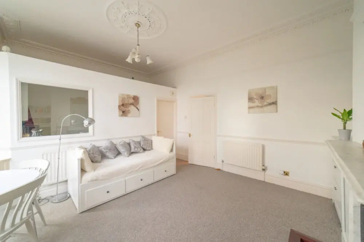 Beautiful One Bedroom Georgian Apartment