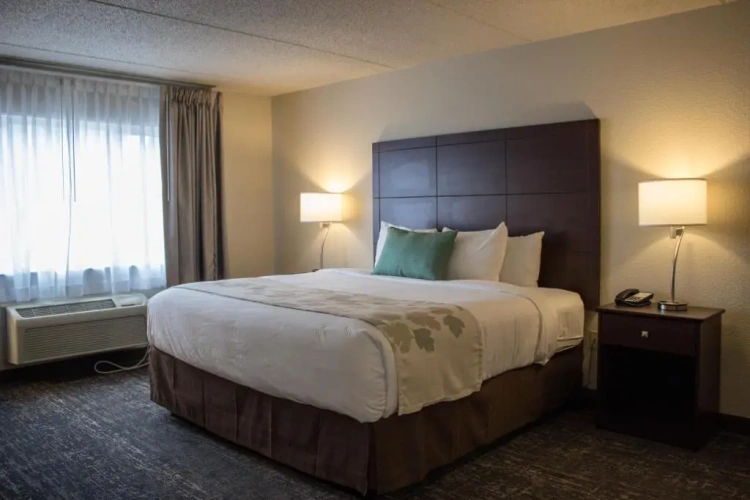 2 Bedrooms Deluxe Double Suite