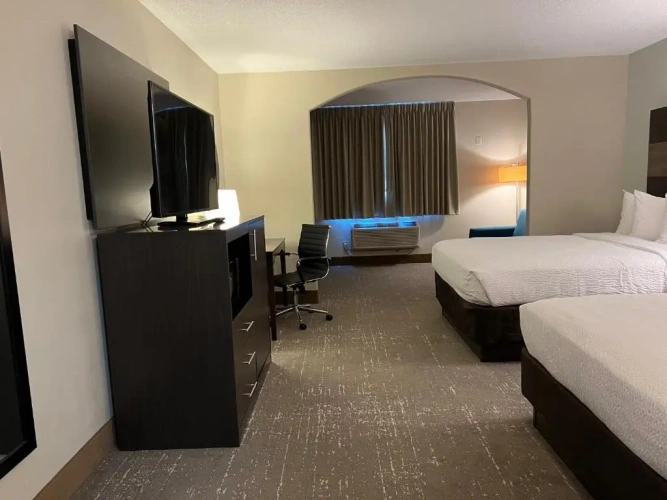 Deluxe Double Suite