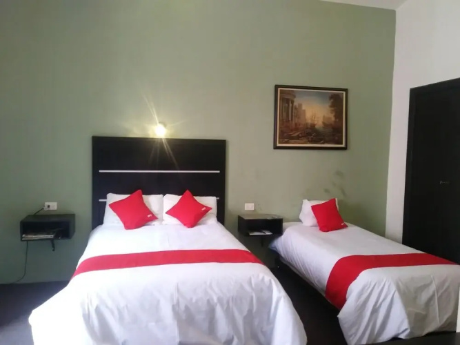 OYO Hotel 304