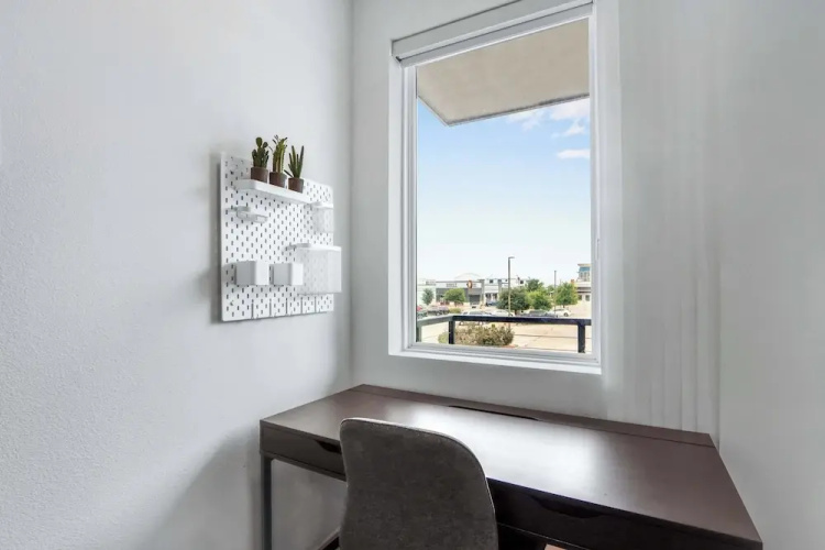 Creekside Modern Condo for 4