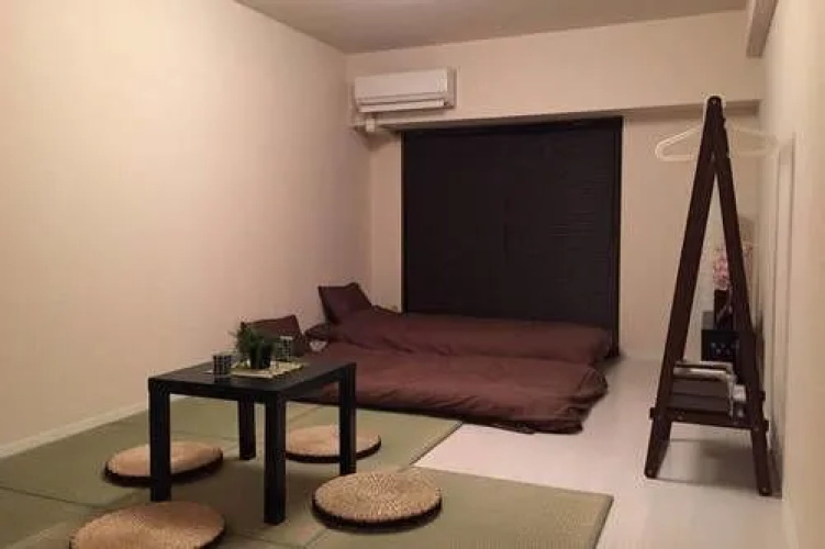 Naniwa Apartment
