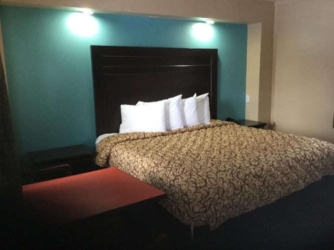 Deluxe Double Suite