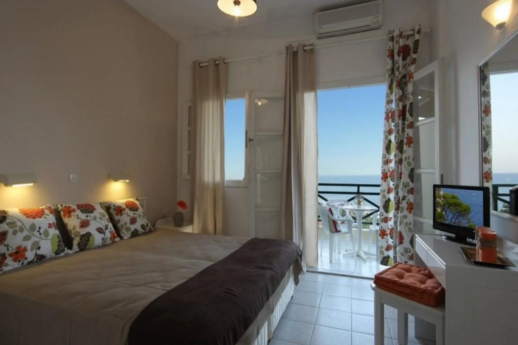Chrysland Hotel